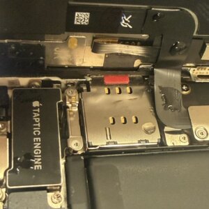 iPhone12 水没修理