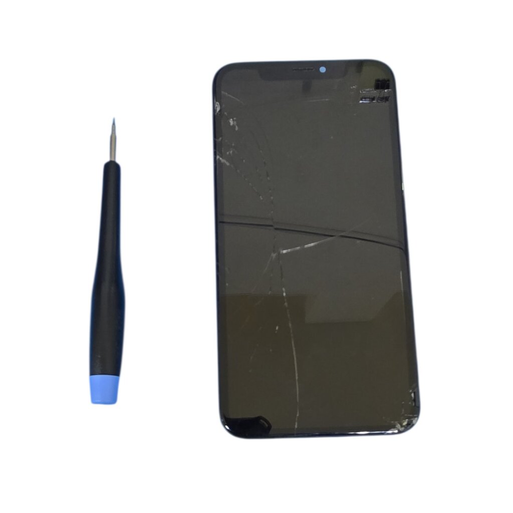 【iPhone11】パネル割れ　フロントパネル交換　弘前
