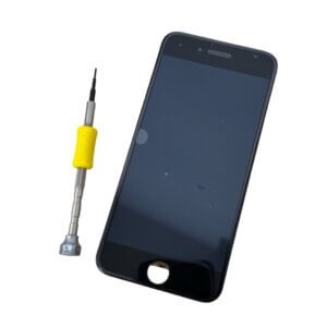 ただいま半額キャンペーン中！【衝撃破損:フロントパネル交換】iPhone SE3