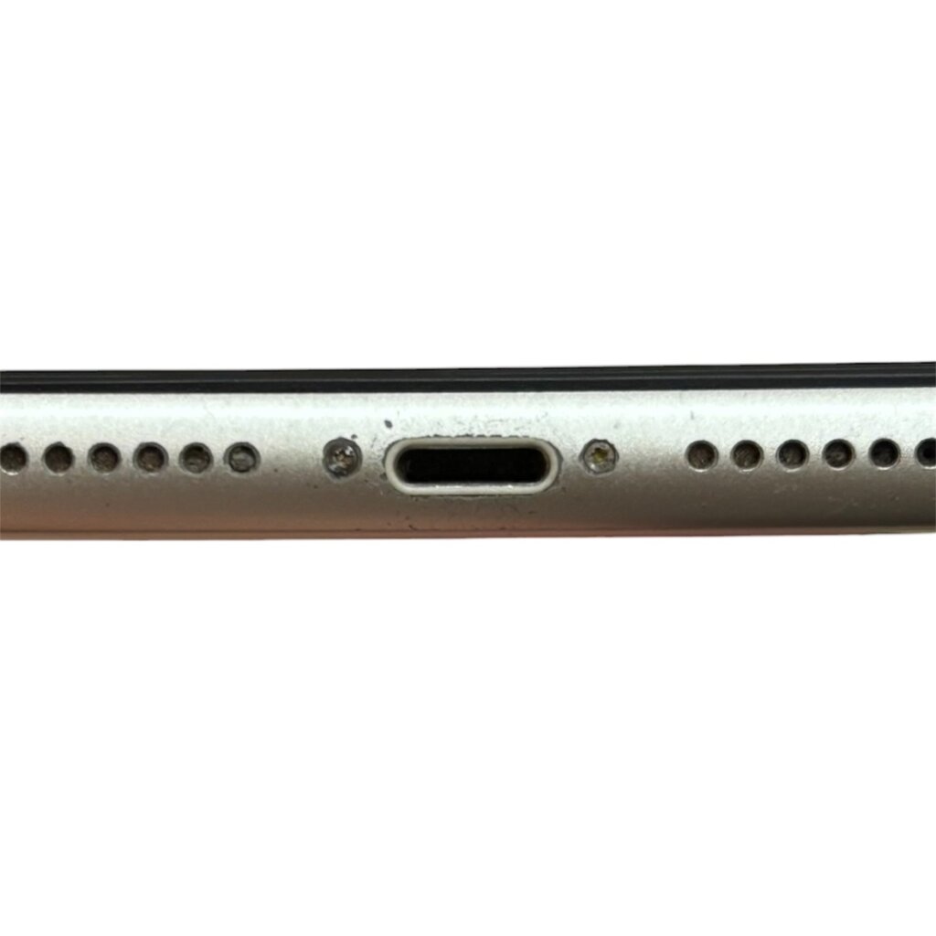 iPhone11　ライトニング交換修理