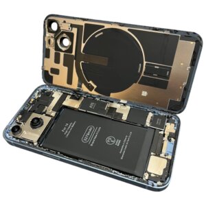 iPhone 14 バッテリー交換｜電池の減りが早い症状を改善