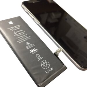 iPhone SE2 バッテリー交換修理