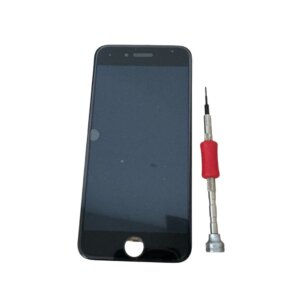 ただいま半額キャンペーン中！【衝撃破損:液晶交換】iPhone SE3