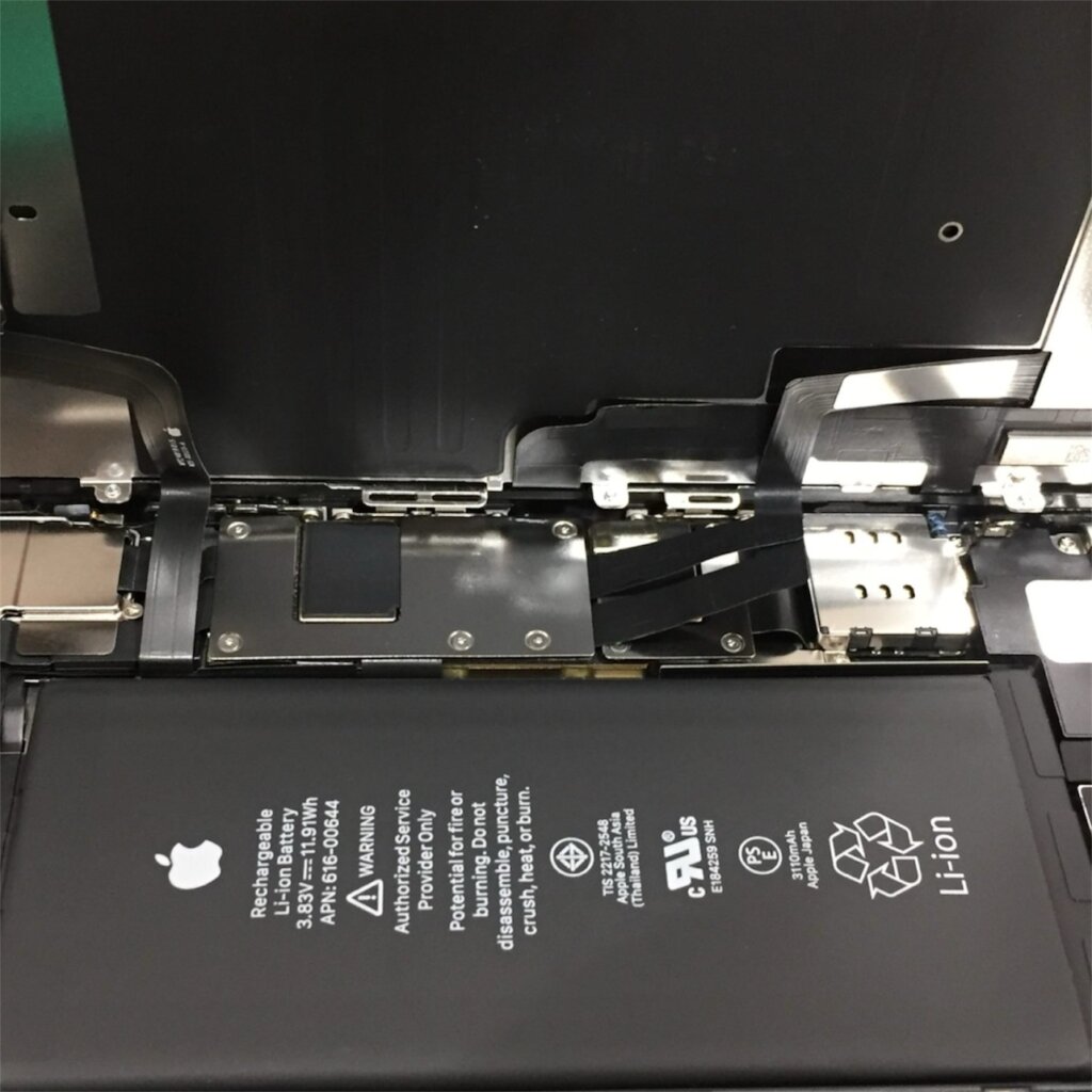 iPhone 11のバッテリー交換