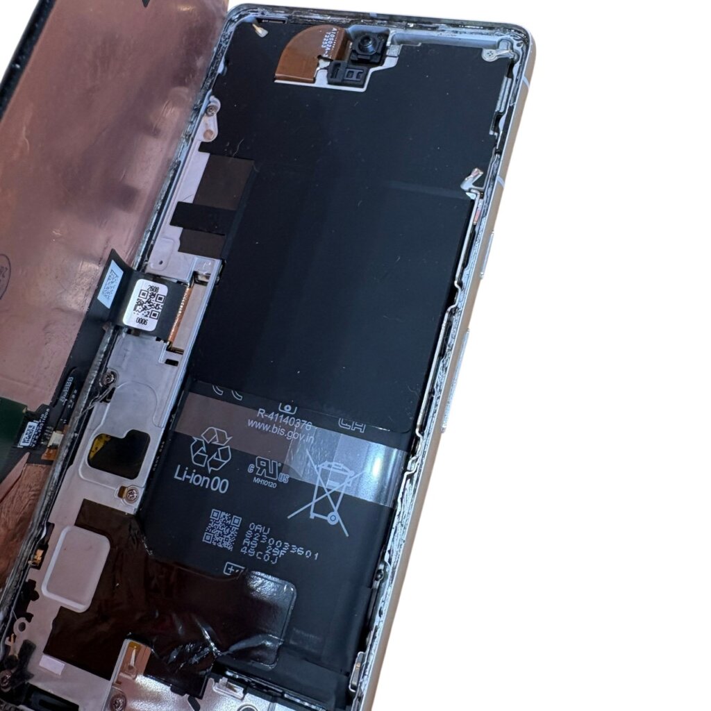 Google Pixel 7 バッテリー交換