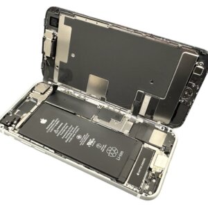 【お得なキャンペーン中！】iPhoneSE3 バッテリー交換