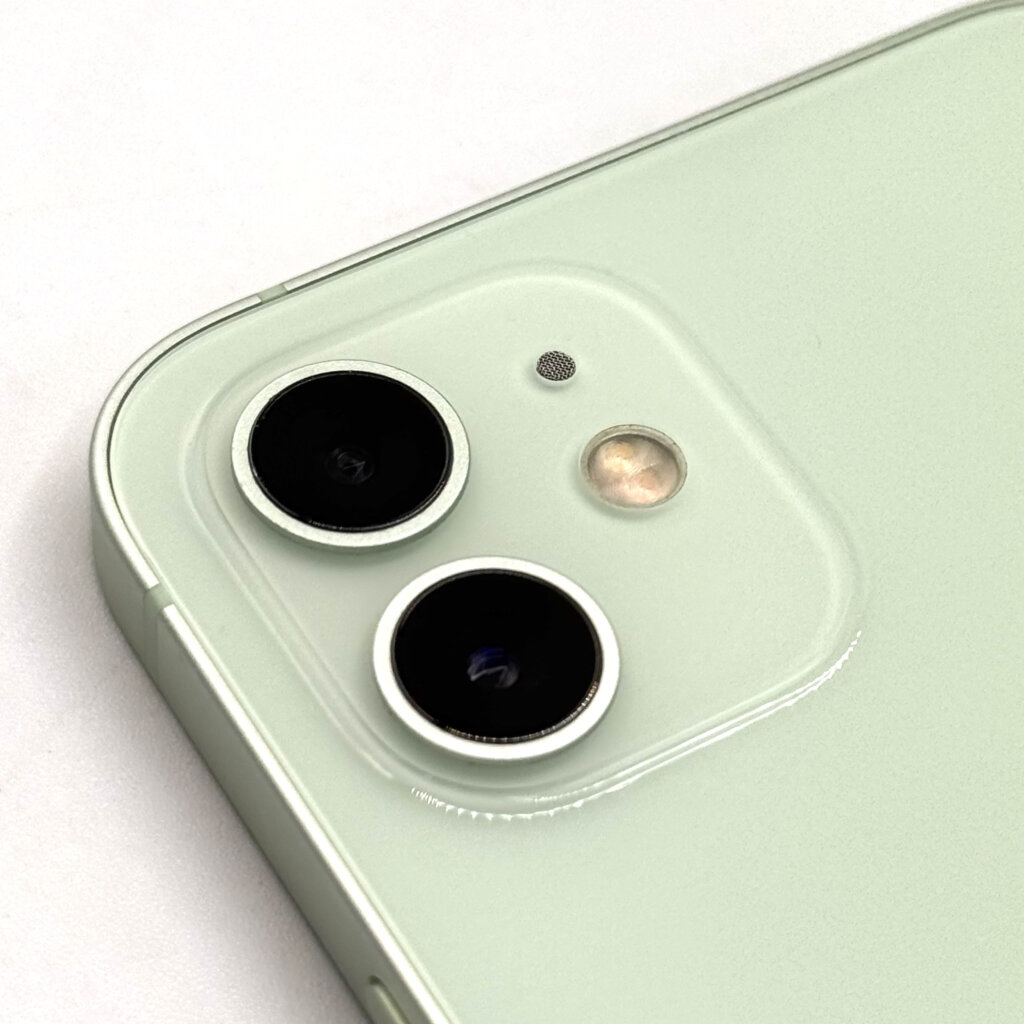 【iPhone12 アウトカメラレンズ修理】落下の衝撃で破損したレンズを修理！｜高崎市上中居町