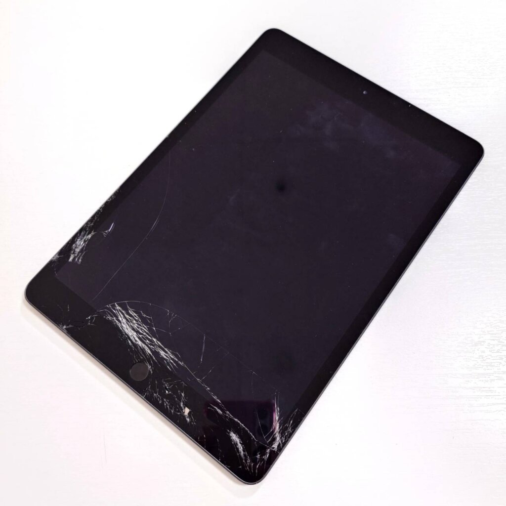 iPad7 フロントパネル交換