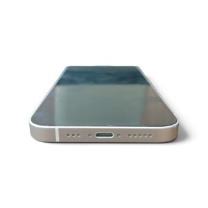 iPhone14　ドックコネクタ（充電口）交換・内部清掃修理