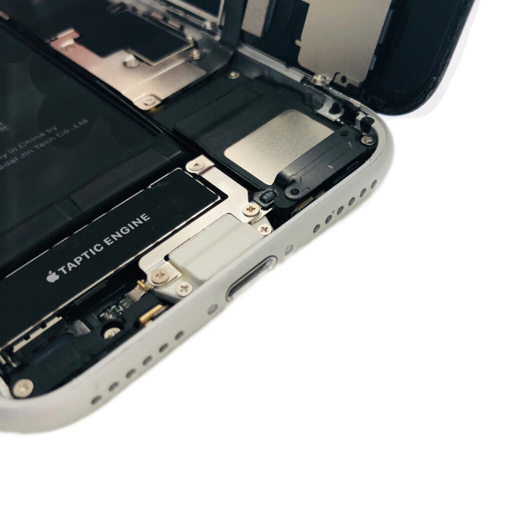 iPhoneSE2 ライトニング交換（充電不良）