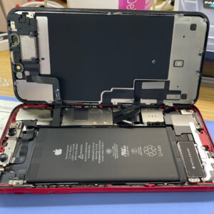 iPhone11 ブラックアウト 液晶修理| 武蔵村山市残堀|   iPhone修理は即日修理対応致します‼︎
