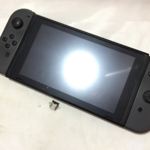 Nintendo Switchの充電コネクター修理 |武蔵村山市中央| ゲーム機修理もご予約で対応しております‼︎