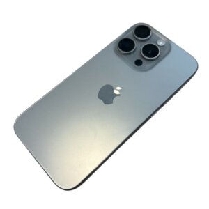 iPhone 13 Proの液晶交換修理【イオン函館上磯店】