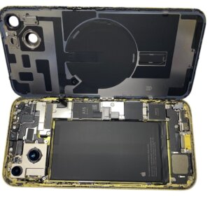 iPhone14バッテリー交換| 守谷市中央| 飛び込みのお客様も修理対応しております‼︎