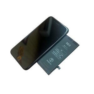 バッテリー交換 【iPhoneSE3】