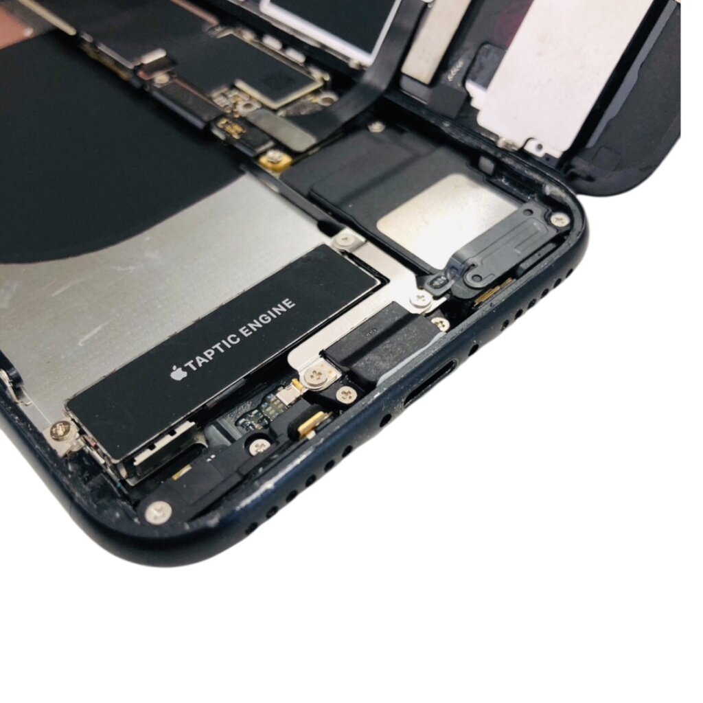 iPhoneSE3（第3世代）　ドッグコネクタ交換