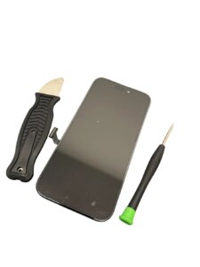 iPhone15 フロントパネル交換実績