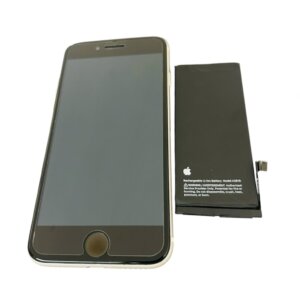 【即日修理！】【データそのまま！】 iPhoneSE3　バッテリー交換修理