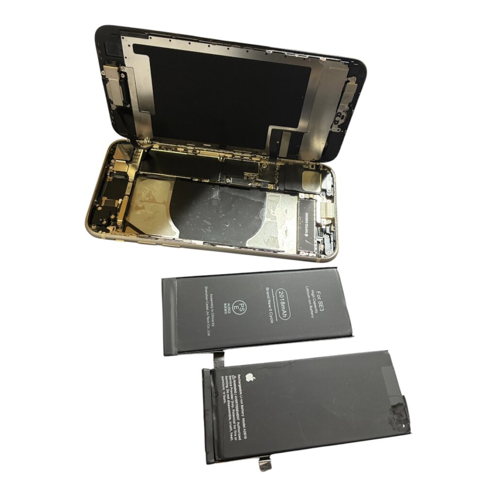 【即日修理】iPhoneSE3 バッテリー交換