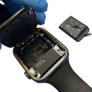 Apple Watch Series 5 バッテリー交換修理