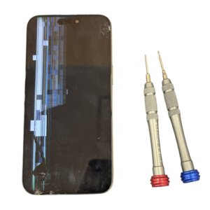 iPhone15ProMax 液晶交換(液晶ガラス破損)