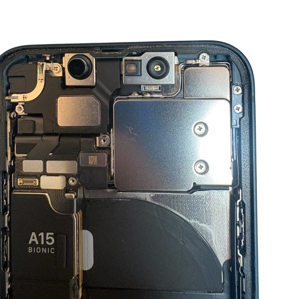 iPhone アウトカメラ点検修理【iPhone13mini】