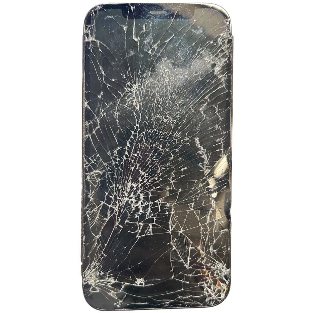 【iPhone12Pro 】画面交換 車に踏まれバキバキに割れた画面修理