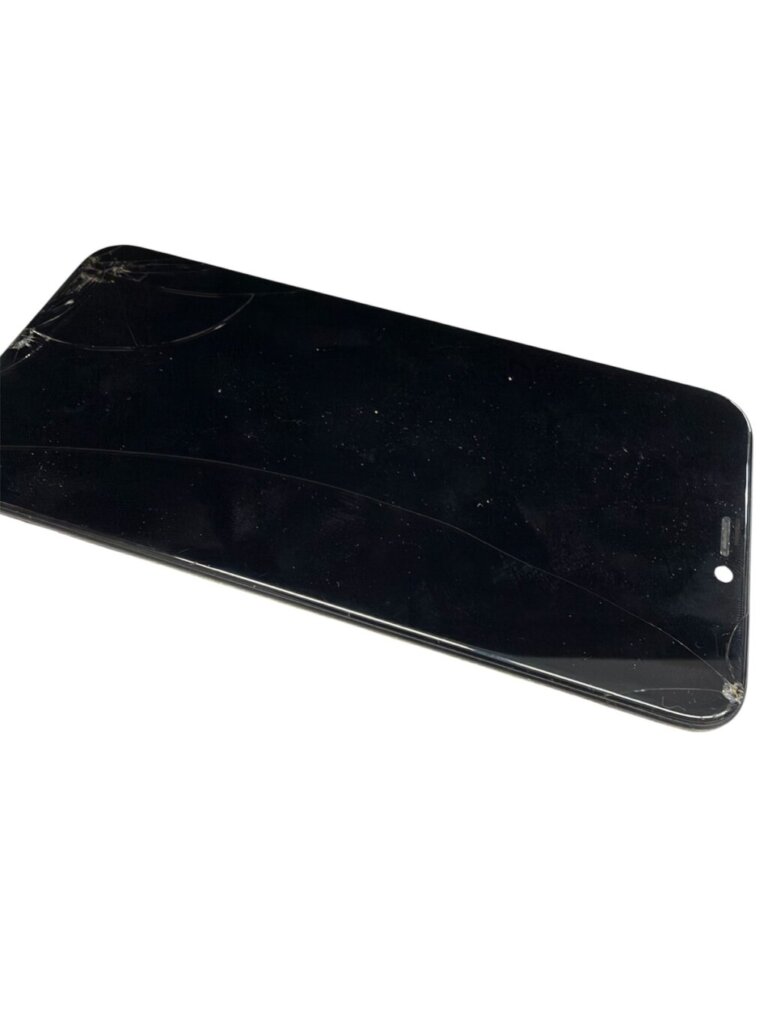 iPhone11 液晶交換