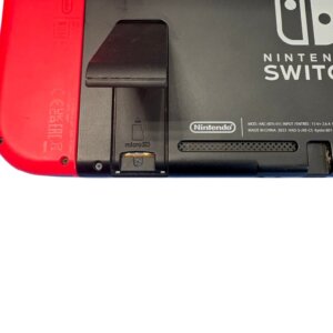 Nintendo Switch SDカードスロット修理