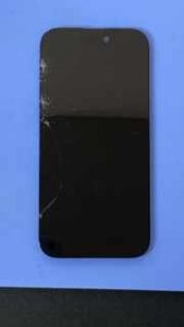 【iPhone15 フロントパネル交換】落下で割れた画面を新品パネルで改善！｜伊勢崎市赤堀今井町